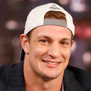 Illustration for article titled Find Out What Natalie Cole, Al Pacino, And Rob Gronkowski Have To Say